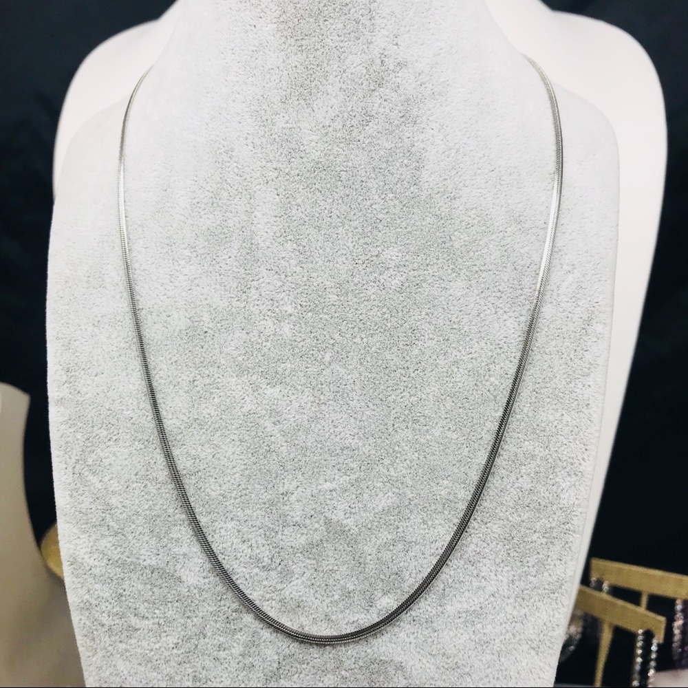 18” stainless steel silver color necklace